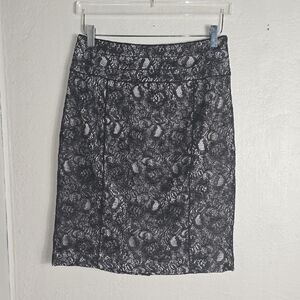 H & M Gray and Black Knee-Length Pencil Skirt